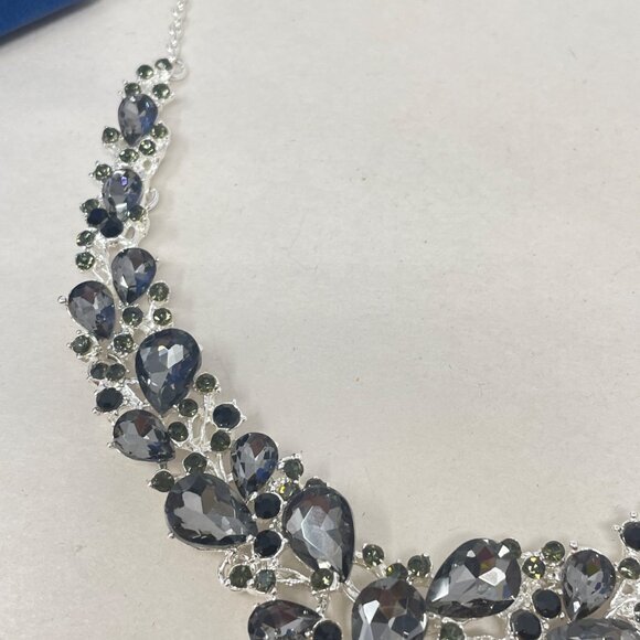 BriLove Wedding Jewelry Set Grey Crystal‎ Teardrop Silver-Tone Earrings Bracelet - Picture 10 of 12